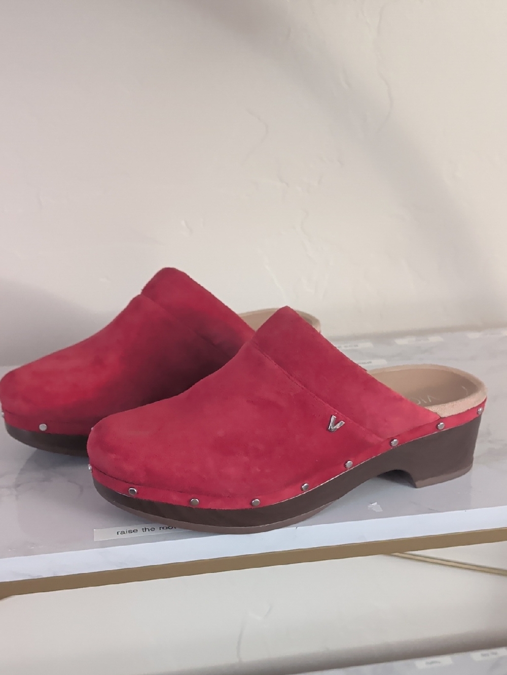 Vionic Red Clog.   Size 7